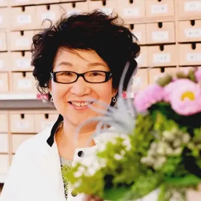 Dr Minqi Yang
